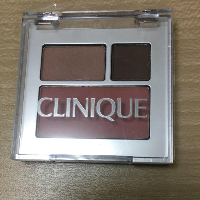 CLINIQUE(クリニーク)のCLINIQUE アイシャドウ×チーク パレット コスメ/美容のキット/セット(コフレ/メイクアップセット)の商品写真