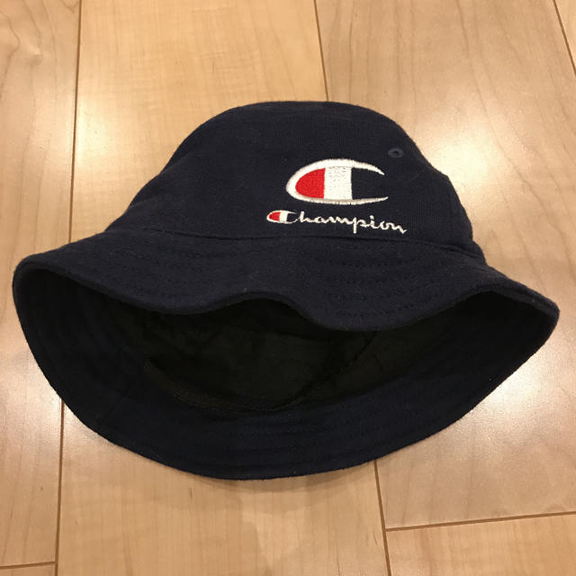 Champion(チャンピオン)のチャンピオン 紐付き帽子 ハット キッズ/ベビー/マタニティのこども用ファッション小物(帽子)の商品写真