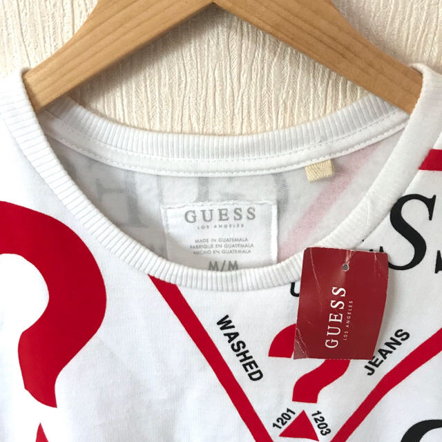 GUESS(ゲス)の一枚のみ 日本未発 L相当 ♪ GUESS 総柄 スウェット 白 M メンズのトップス(スウェット)の商品写真