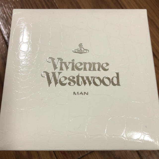 Vivienne Westwood(ヴィヴィアンウエストウッド)の【激レア】ヴィヴィアンウエストウッド  メンズ腕時計 メンズの時計(腕時計(アナログ))の商品写真