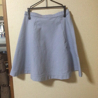 ユニクロ(UNIQLO)の斜めボーダーフレアスカート♡(ミニスカート)