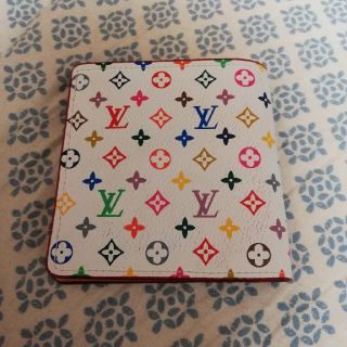 ルイヴィトン(LOUIS VUITTON)のLouis Vuitton マルチカラー 二つ折り財布(財布)