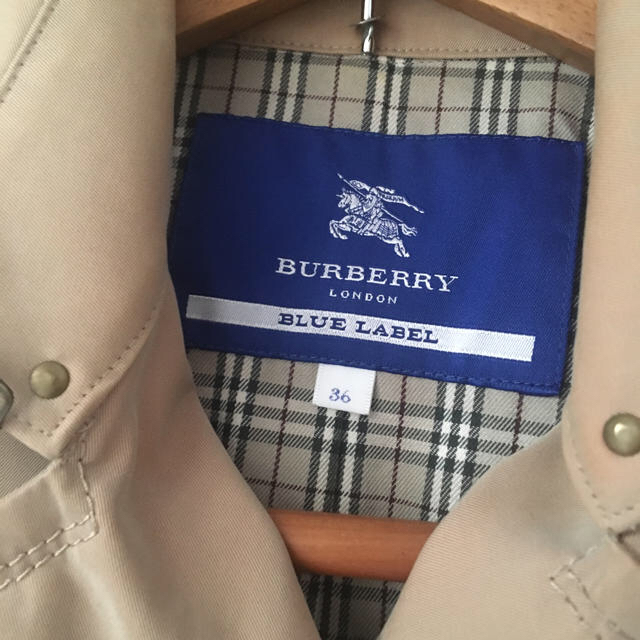 BURBERRY BLUE LABEL(バーバリーブルーレーベル)のバーバリーブルーレーベル2wayトレンチコート レディースのジャケット/アウター(トレンチコート)の商品写真