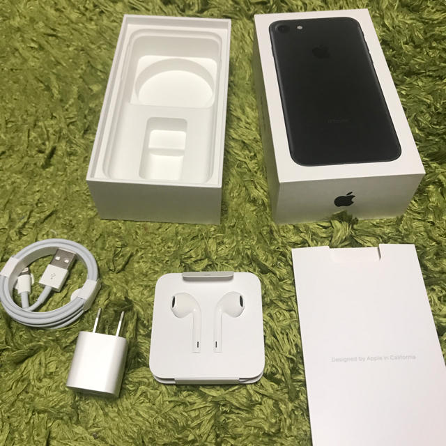 Apple(アップル)のiPhone7 128GB スペースグレー 空箱 スマホ/家電/カメラのスマートフォン/携帯電話(その他)の商品写真