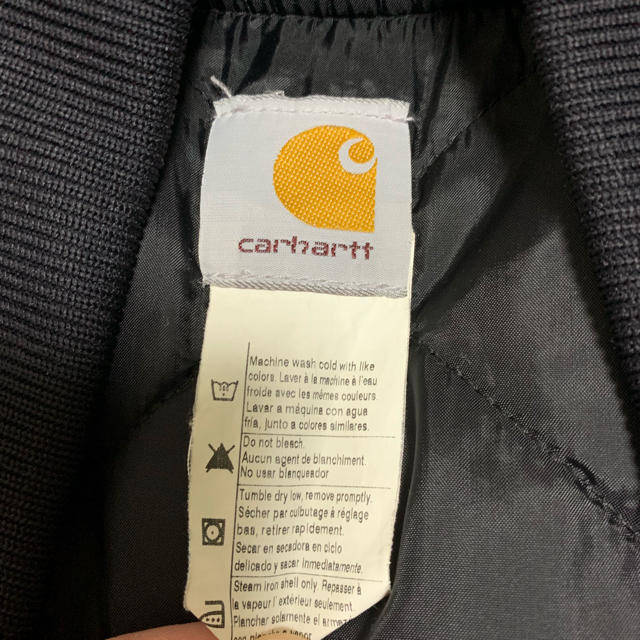 carhartt(カーハート)のcarhartt  ダックベスト  カーハート XL 黒 メンズのジャケット/アウター(ダウンベスト)の商品写真