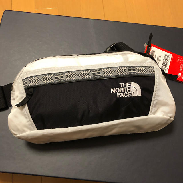 THE NORTH FACE(ザノースフェイス)のノースフェイス ウエストポーチ  メンズのバッグ(ウエストポーチ)の商品写真