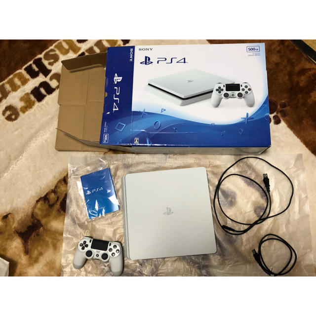 PS4 CUH-2000A BO2 グレイシャーホワイト 500GB - 家庭用ゲーム機本体