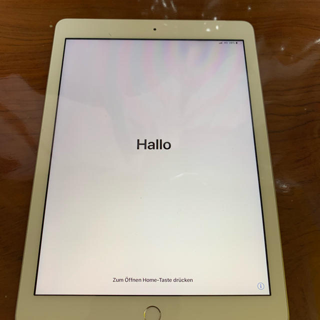 iPad 第6世代 32GB Silver SoftBank