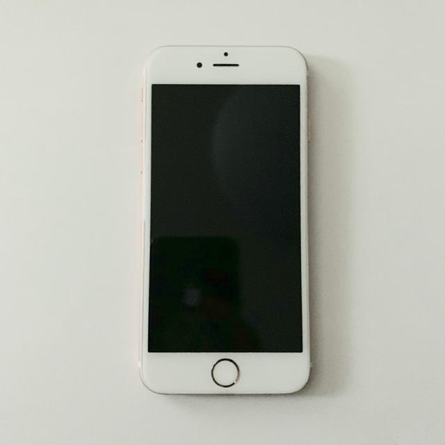Apple SIMフリーの通販 by まゆ's shop｜アップルならラクマ - iPhone6s 64GB 在庫あ特価