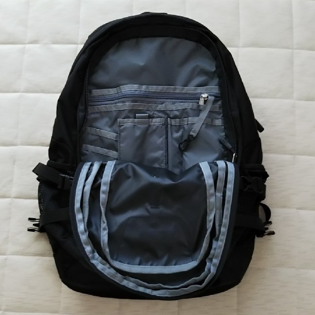 THE NORTH FACE(ザノースフェイス)のノースフェイス ホットショット ブラック メンズのバッグ(バッグパック/リュック)の商品写真