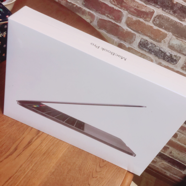 Mac (Apple) - 【完全未使用】MacBook Pro13-inch 2018モデル