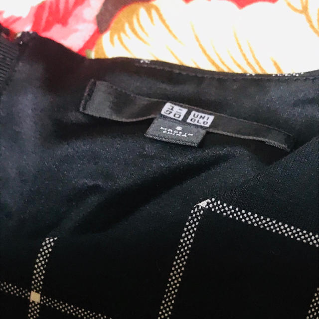 UNIQLO(ユニクロ)の★UNIQLO★ユニクロ★チェック柄ストレッチワンピース★S着丈88★black レディースのワンピース(ひざ丈ワンピース)の商品写真