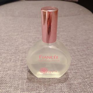 フィアンセ(FIANCEE)のFIANCÉE パルファンドトワレ ピュアシャンプー 香水(香水(女性用))