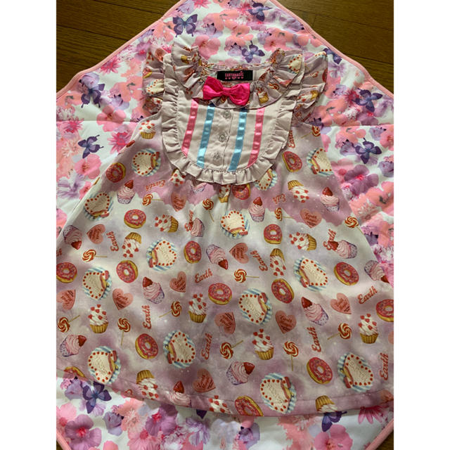 EARTHMAGIC(アースマジック)のアースマジック ワンピース キッズ/ベビー/マタニティのキッズ服女の子用(90cm~)(ワンピース)の商品写真