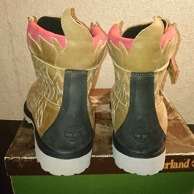 Timberland - 専用 Timberland 火の鳥コラボブーツ Timberland - 専用 Timberland 火の鳥コラボブーツ