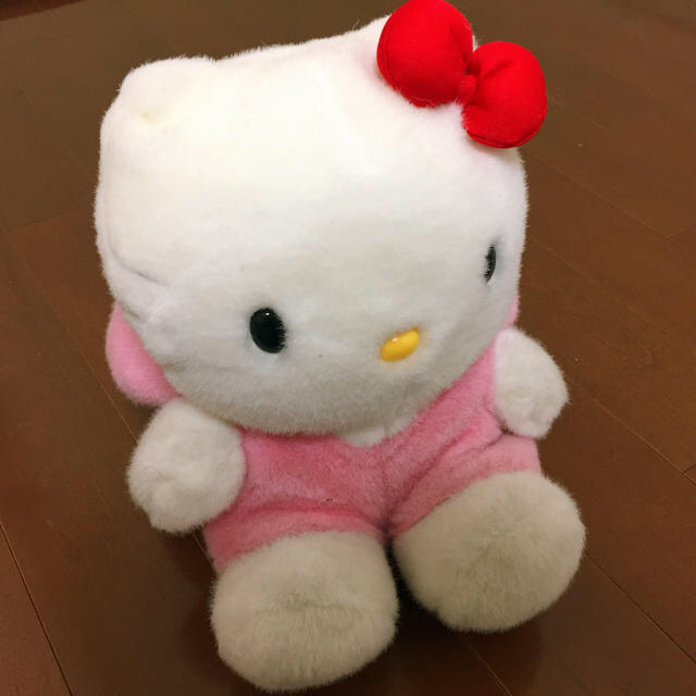 ハローキティ - キティちゃん うさぎ耳ぬいぐるみの通販 by 山 ハローキティ - キティちゃん うさぎ耳ぬいぐるみの通販 by 山
