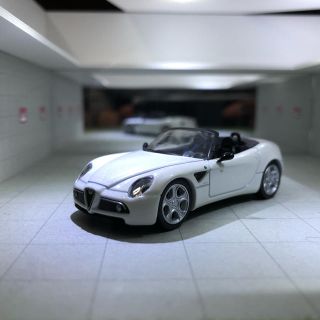 アルファロメオ(Alfa Romeo)の京商1/64 AlfaRomeo 8C Spider(ミニカー)