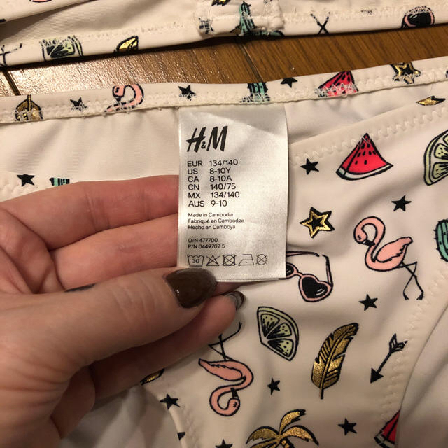 H&M(エイチアンドエム)のキッズ水着 キッズ/ベビー/マタニティのキッズ服女の子用(90cm~)(水着)の商品写真