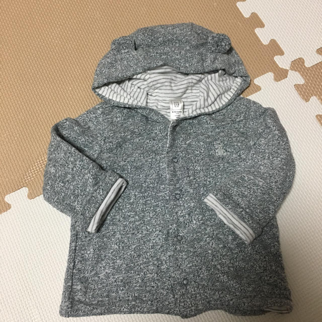 babyGAP(ベビーギャップ)のともか様専用  くま耳フードカーディガン キッズ/ベビー/マタニティのベビー服(~85cm)(カーディガン/ボレロ)の商品写真