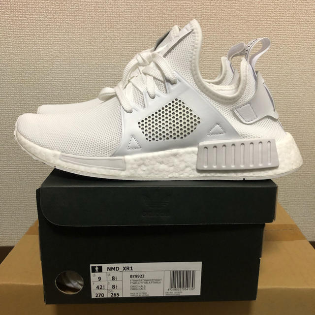 adidas(アディダス)のadidas NMD XR1 白 新品 メンズの靴/シューズ(スニーカー)の商品写真