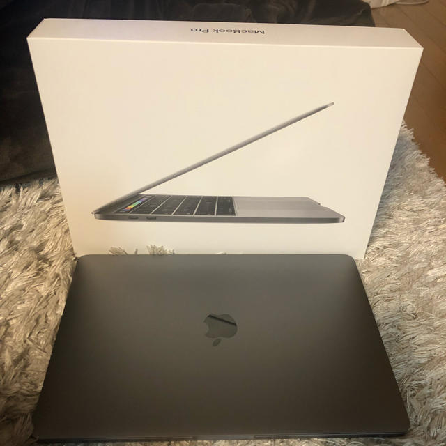 macbook pro 13inch touchbarモデル 256ストレージ