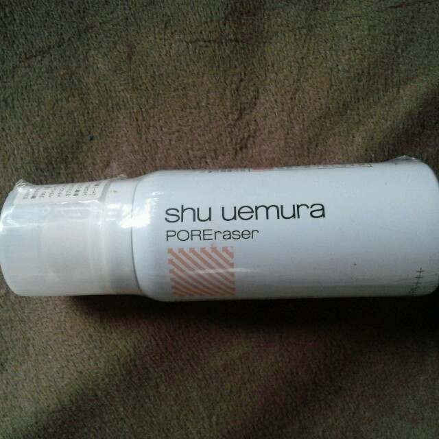 shu uemura(シュウウエムラ)の値引き！UVアンダーベース　ムース　ベージュ コスメ/美容のベースメイク/化粧品(その他)の商品写真