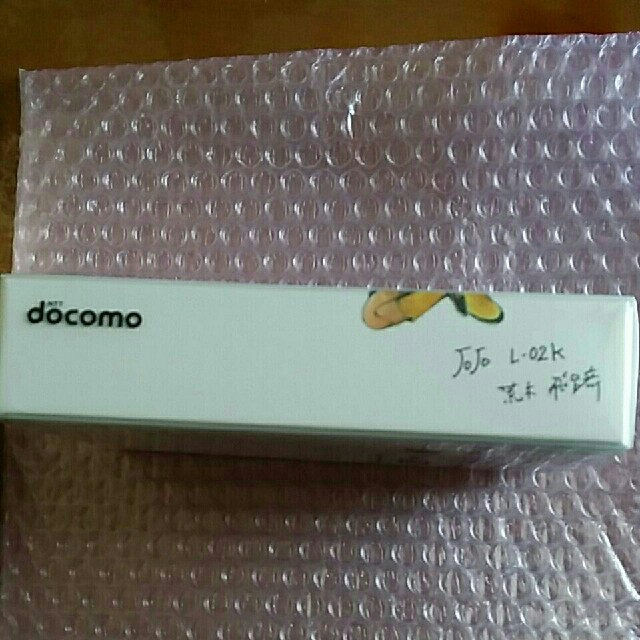 docomo JOJO L-02K 未開封新品 docomo JOJO L-02K 未開封新品