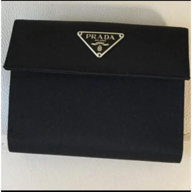 PRADA(プラダ)のPRADA折り財布 レディースのファッション小物(財布)の商品写真