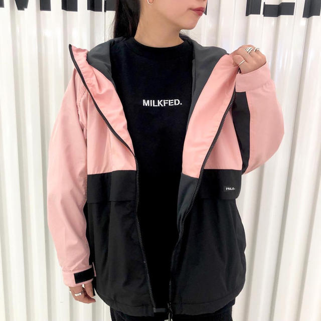 MILKFED.(ミルクフェド)のHOODED ZIP UP JACKET レディースのジャケット/アウター(ナイロンジャケット)の商品写真