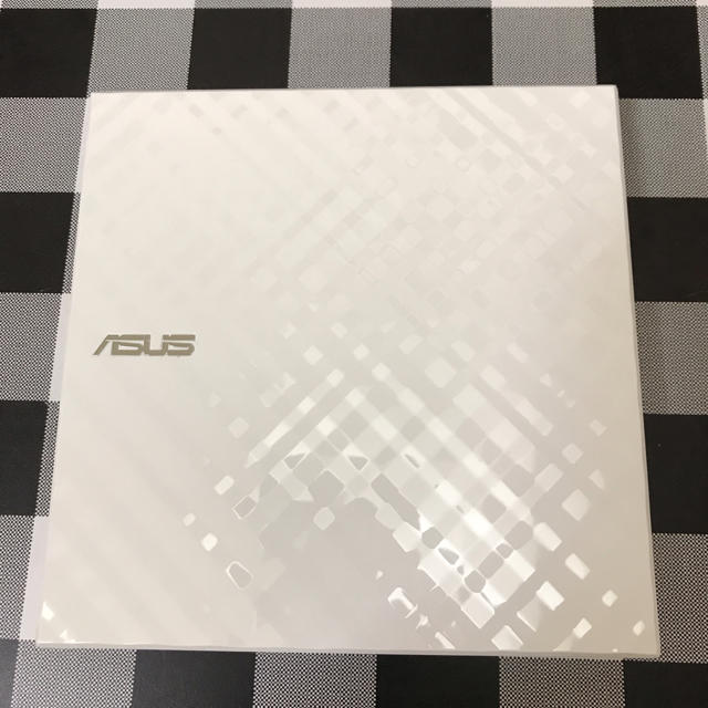 ASUS(エイスース)のasus 外付け dvd スマホ/家電/カメラのテレビ/映像機器(DVDプレーヤー)の商品写真