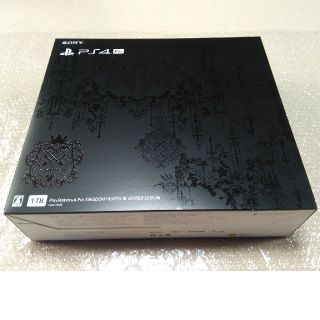 プレイステーション4(PlayStation4)の《新品未開封》PS4 Pro キングダムハーツ　リミテッドエディション(家庭用ゲーム機本体)