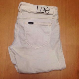 リー(Lee)のLee 白スキニー(デニム/ジーンズ)