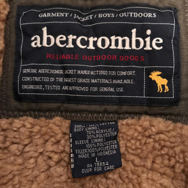 Abercrombie&Fitch(アバクロンビーアンドフィッチ)の abercrombie 裏ボアジャケット キッズ/ベビー/マタニティのキッズ服男の子用(90cm~)(ジャケット/上着)の商品写真