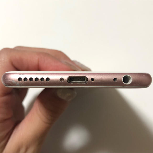 Apple(アップル)のiPhone 6s Rose Gold 128 GB SIMフリー スマホ/家電/カメラのスマートフォン/携帯電話(スマートフォン本体)の商品写真