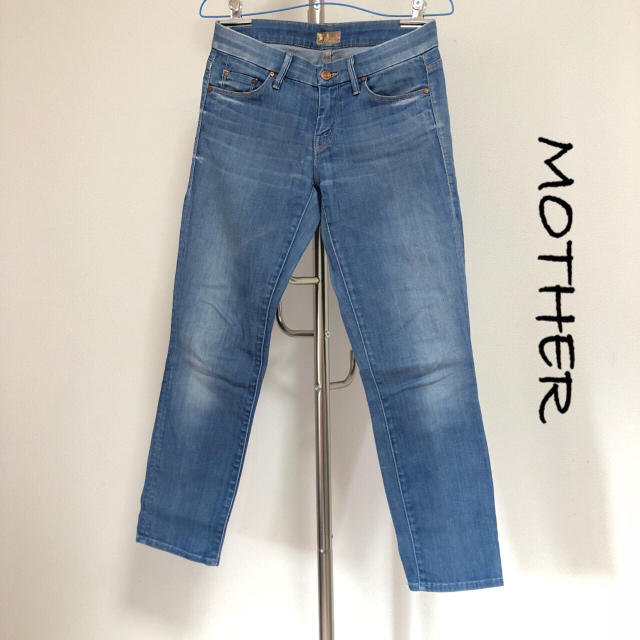 mother(マザー)のMOTHER / アンクルスキニーデニム / LOOKER CROP レディースのパンツ(デニム/ジーンズ)の商品写真