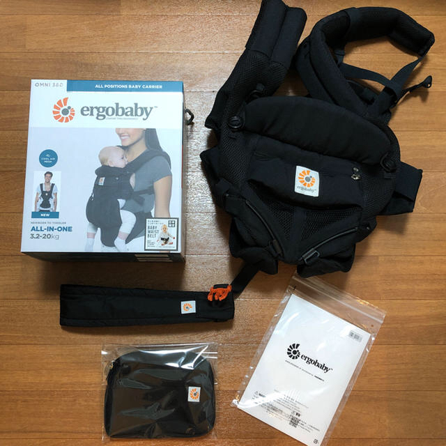 Ergobaby(エルゴベビー)のエルゴ OMNI360 エアークールメッシュ / ブラック キッズ/ベビー/マタニティの外出/移動用品(抱っこひも/おんぶひも)の商品写真