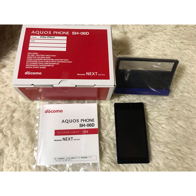 SHARP(シャープ)のdocomo NEXT series AQUOS PHONE SH-06D スマホ/家電/カメラのスマートフォン/携帯電話(スマートフォン本体)の商品写真