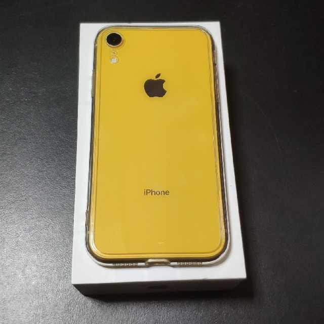 iPhone(アイフォーン)のiPhone XR 64GB SIMフリー イエロー スマホ/家電/カメラのスマートフォン/携帯電話(スマートフォン本体)の商品写真