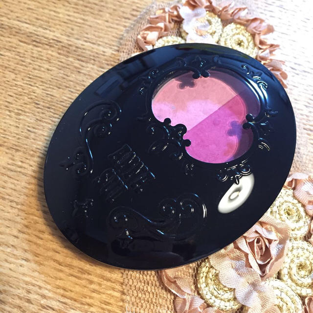 ANNA SUI(アナスイ)の♥︎ANNA SUI♥︎ダブルチーク♪ コスメ/美容のベースメイク/化粧品(その他)の商品写真