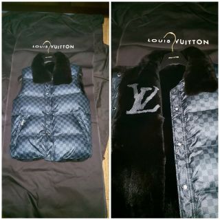 ルイヴィトン(LOUIS VUITTON)のLOUIS VUITTON ダウンベスト L 「Kuu様専用」(ダウンベスト)