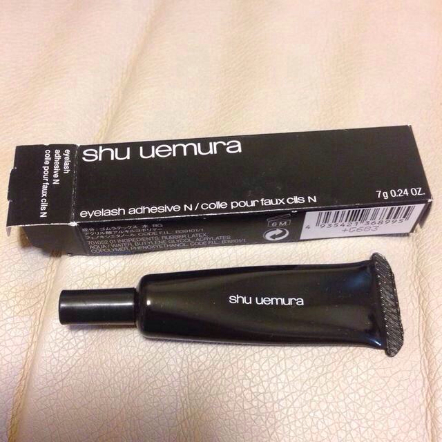 shu uemura(シュウウエムラ)のシュウウエムラ つけまのり コスメ/美容のベースメイク/化粧品(その他)の商品写真