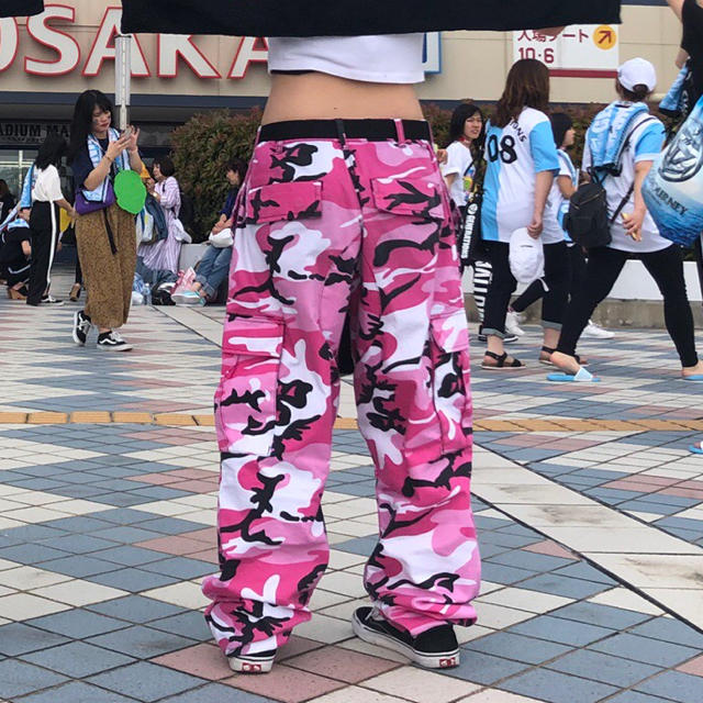 迷彩パンツの通販 by rrr|ラクマ 試着のみ 美品 KAFIKA 迷彩柄 パンツ i8639