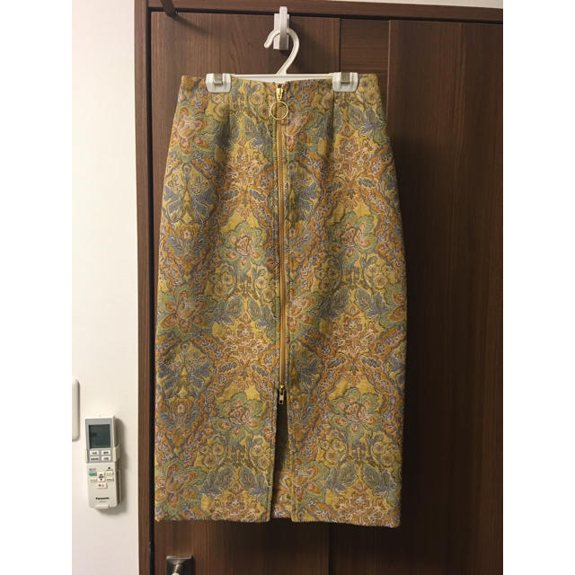 DouDou(ドゥドゥ)のdou douゴブラン織りスカート36 レディースのスカート(ロングスカート)の商品写真