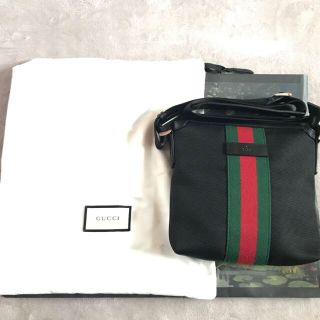 グッチ(Gucci)のGUCCIメッセンジャーバッグ(ショルダーバッグ)