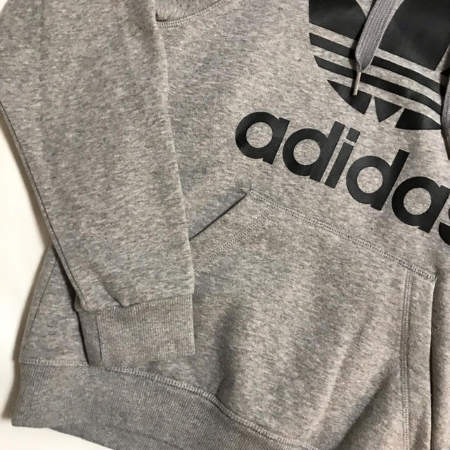 adidas(アディダス)の美品 adidas originals パーカー　★最終値下げ！ メンズのトップス(パーカー)の商品写真