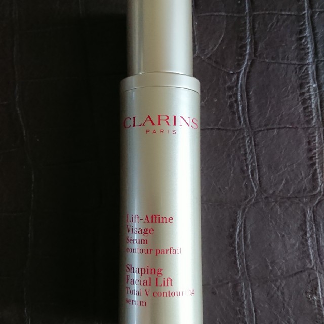 CLARINS(クラランス)のクラランス トータルVセラム コスメ/美容のスキンケア/基礎化粧品(美容液)の商品写真