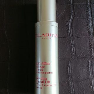 クラランス(CLARINS)のクラランス トータルVセラム(美容液)