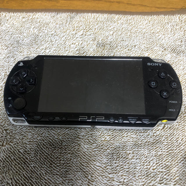 PlayStation Portable(プレイステーションポータブル)のPSP - 2000 PIANOBLACK エンタメ/ホビーのゲームソフト/ゲーム機本体(携帯用ゲーム機本体)の商品写真