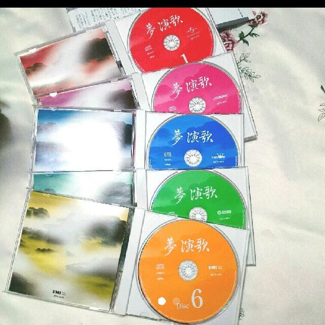 赤いアストレイ様専用          夢演歌 日本のこころ CD5枚 歌詞本  エンタメ/ホビーのCD(演歌)の商品写真