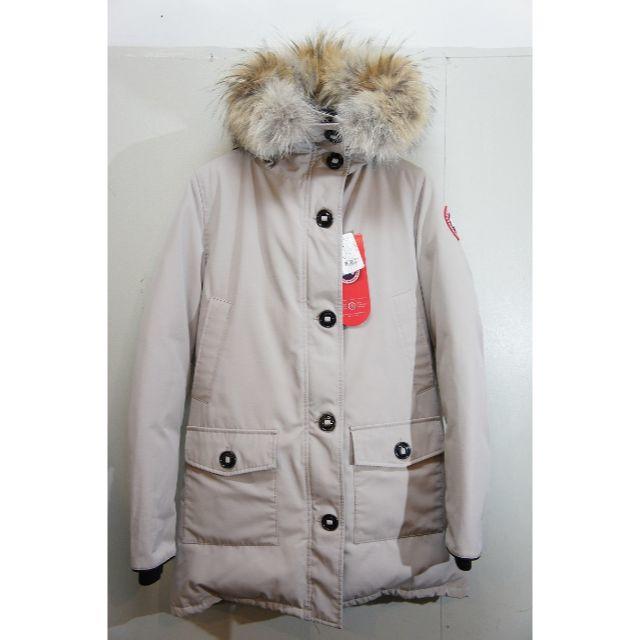 CANADA GOOSE(カナダグース)の国内正規 CANADA GOOSEカナダグース ブロンテ ダウン 130J レディースのジャケット/アウター(ダウンジャケット)の商品写真